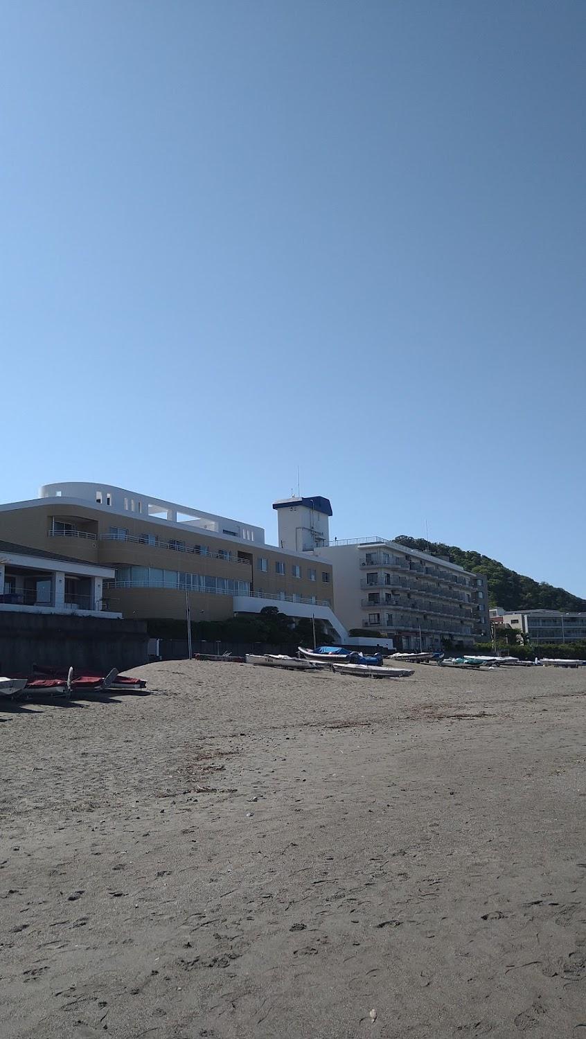 Cover Image for Benefit Station Hayama
