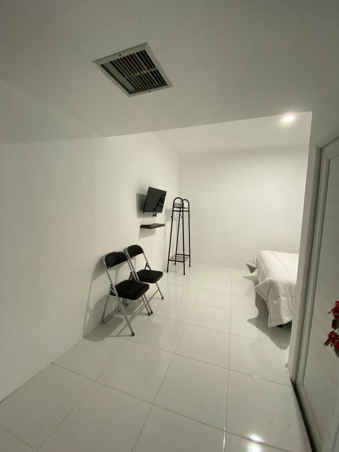 Cover Image for RedDoorz near Jalan Cikini