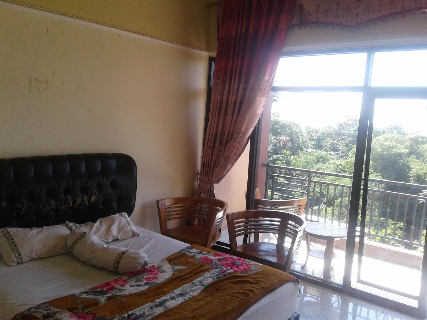 Cover Image for Hotel Merah Delima