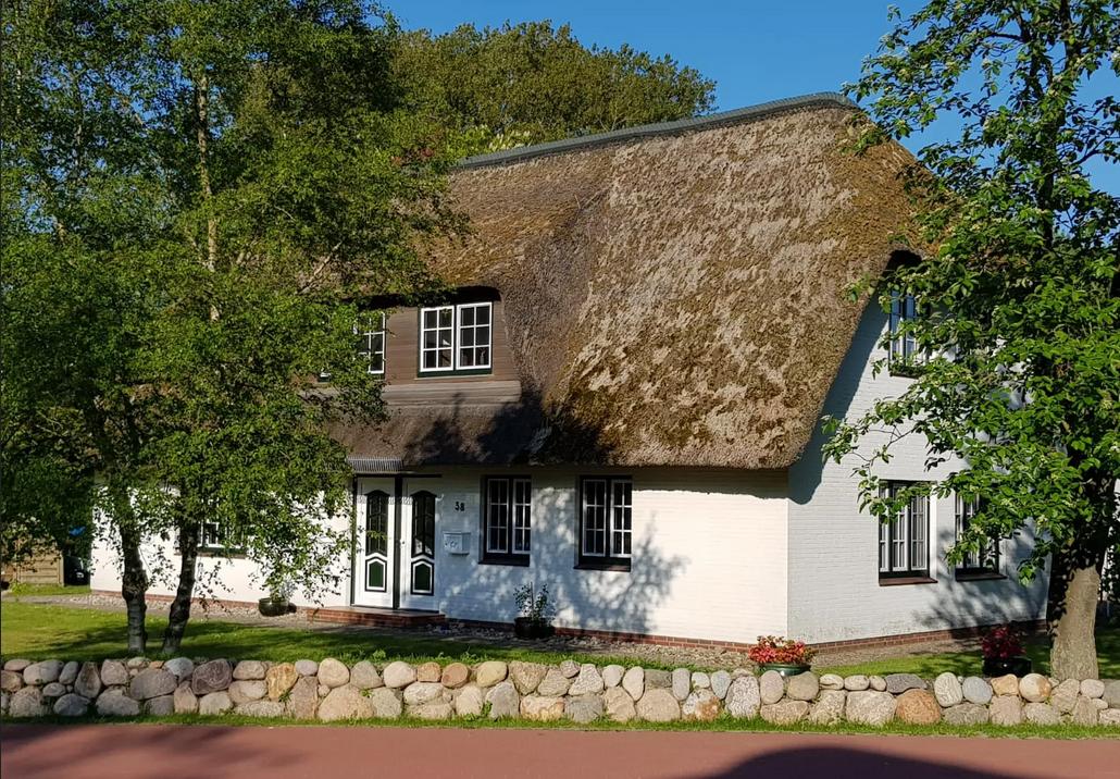 Cover Image for Lüttje Heimat Ferienwohnungen