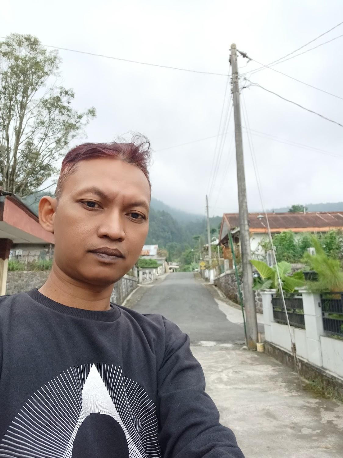 Cover Image for Penginapan Adem Ayem