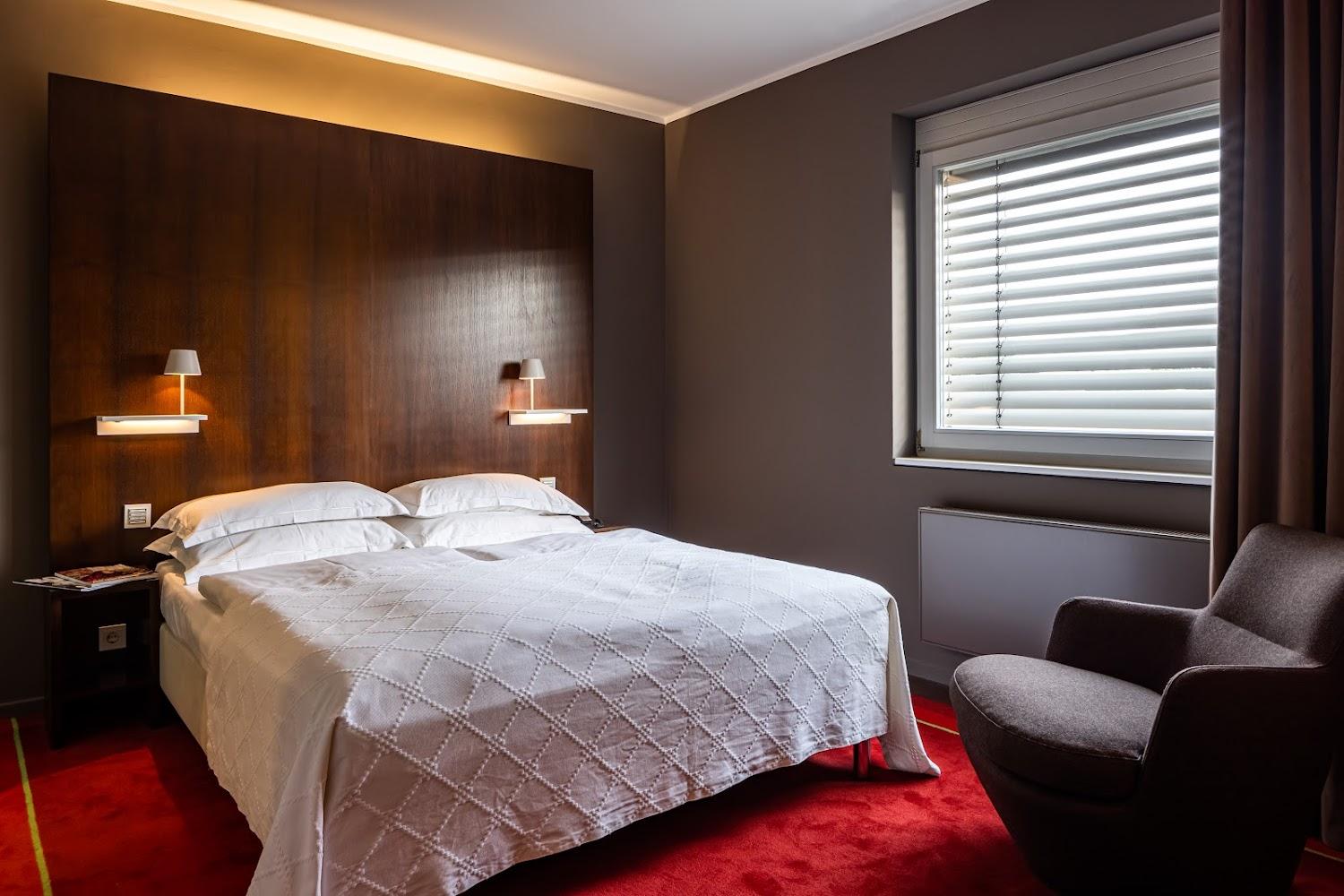 Cover Image for The New Yorker | HOTEL Köln