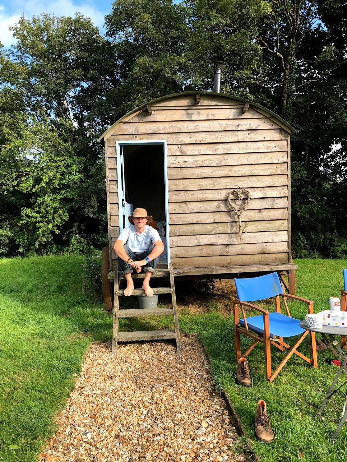 Cover Image for Mollies Hut
