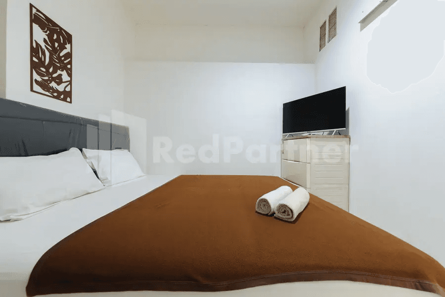 Cover Image for Bintaro Guest House near RS Pondok Indah Bintaro RedPartner