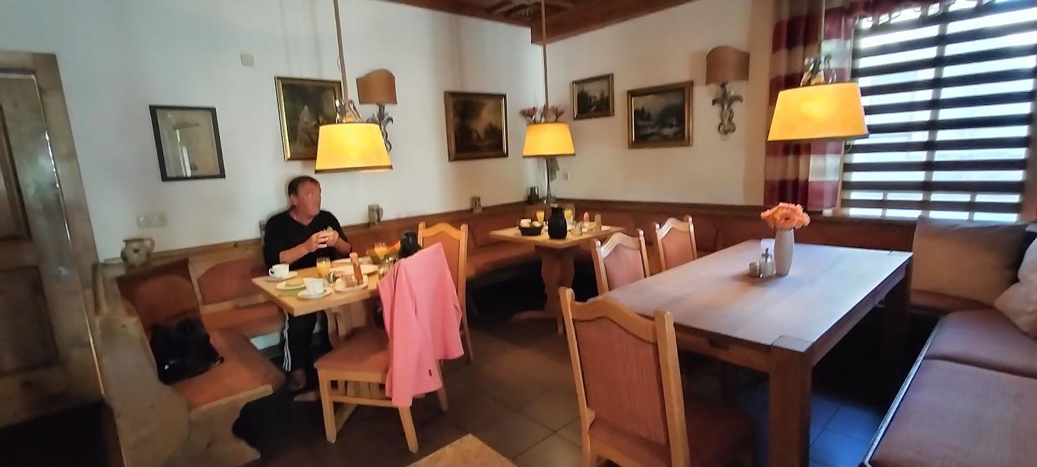 Cover Image for Restaurant und Pension Reusaer Eck