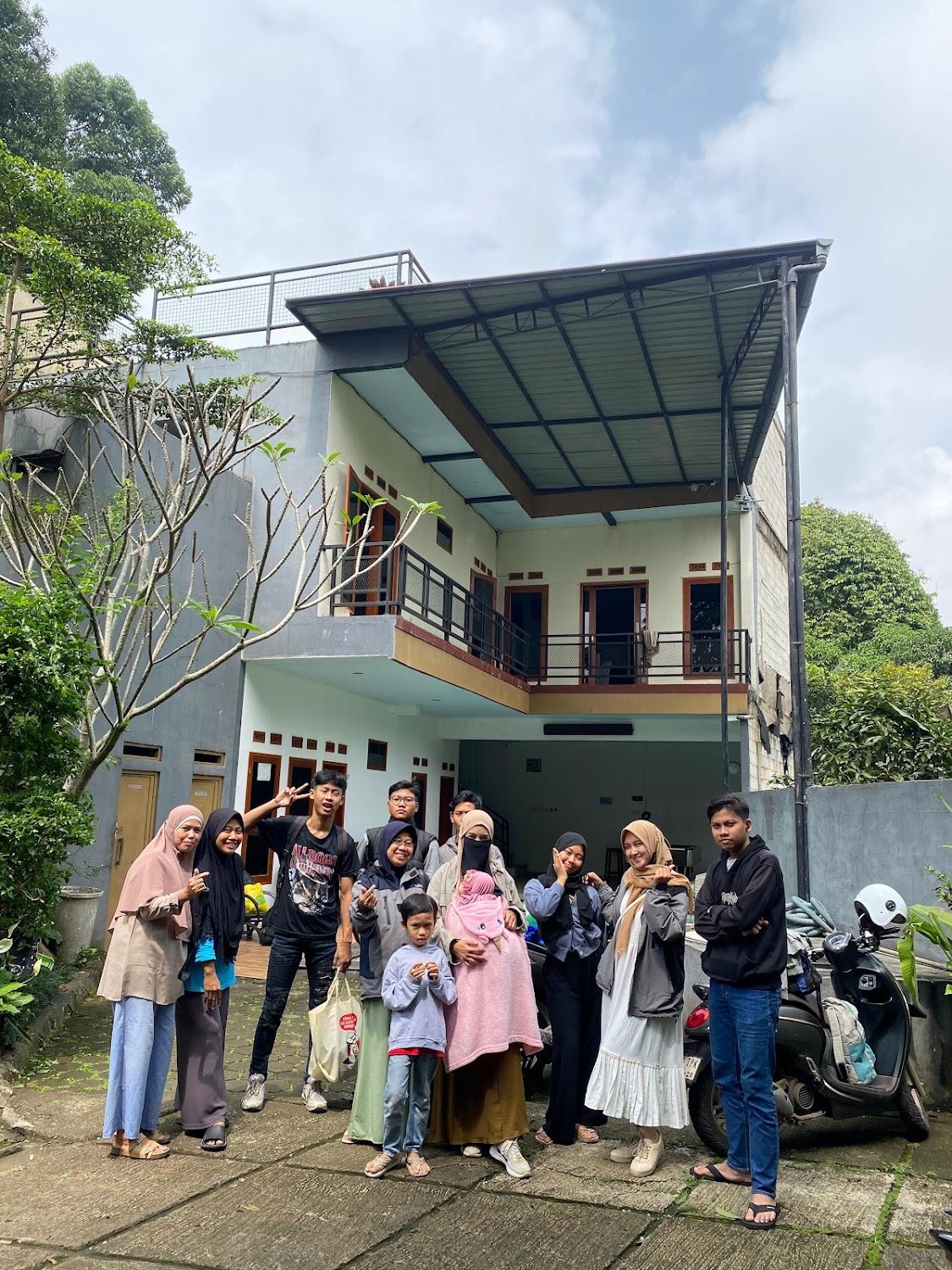 Cover Image for Rumah HC