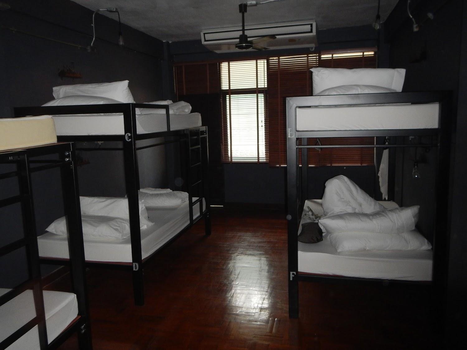 Cover Image for Human Sleep Hostel