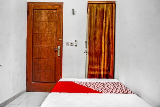 Cover Image for OYO 90846 Guesthouse Bintaro Asri Syariah