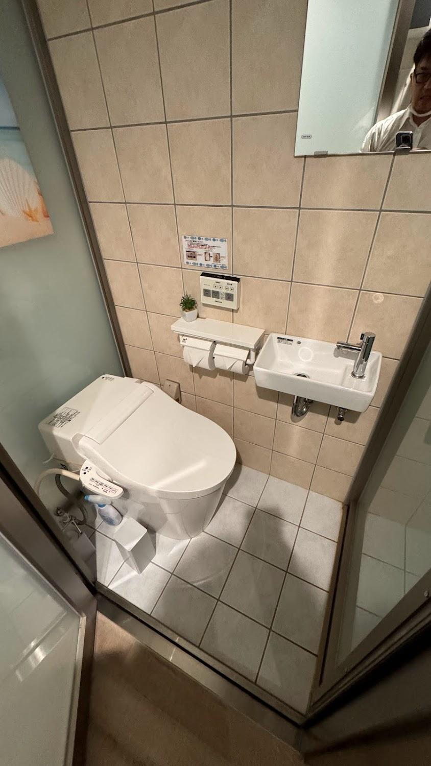 Cover Image for Towel Hotel Naha