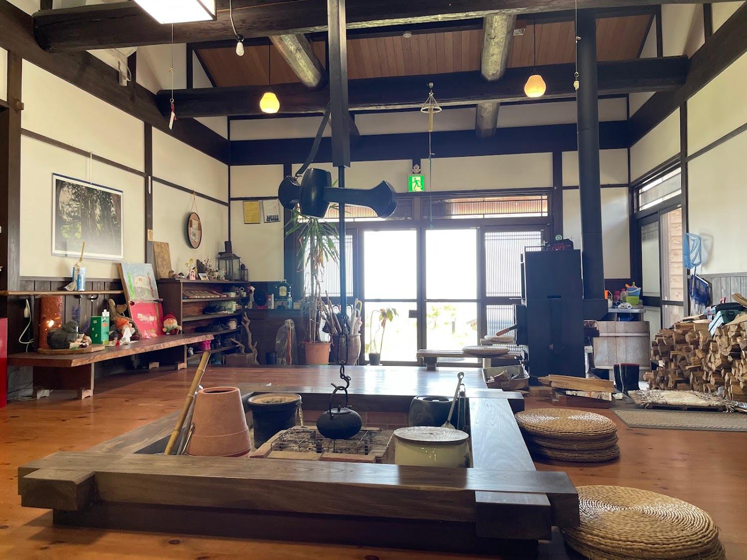 Cover Image for Sado Sotokaifu Youth Hostel