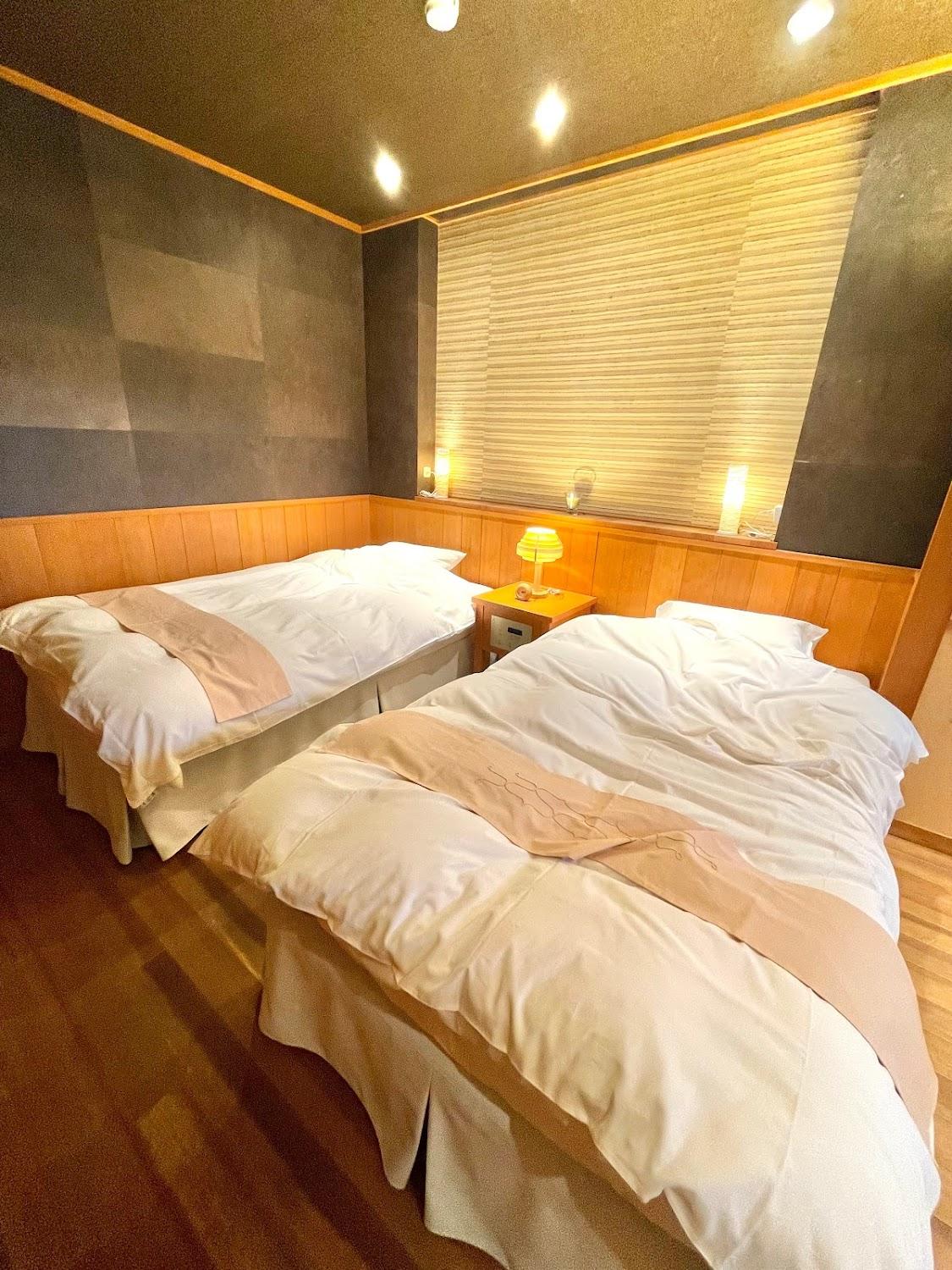 Cover Image for Tokachigawa Onsen Sanyoan