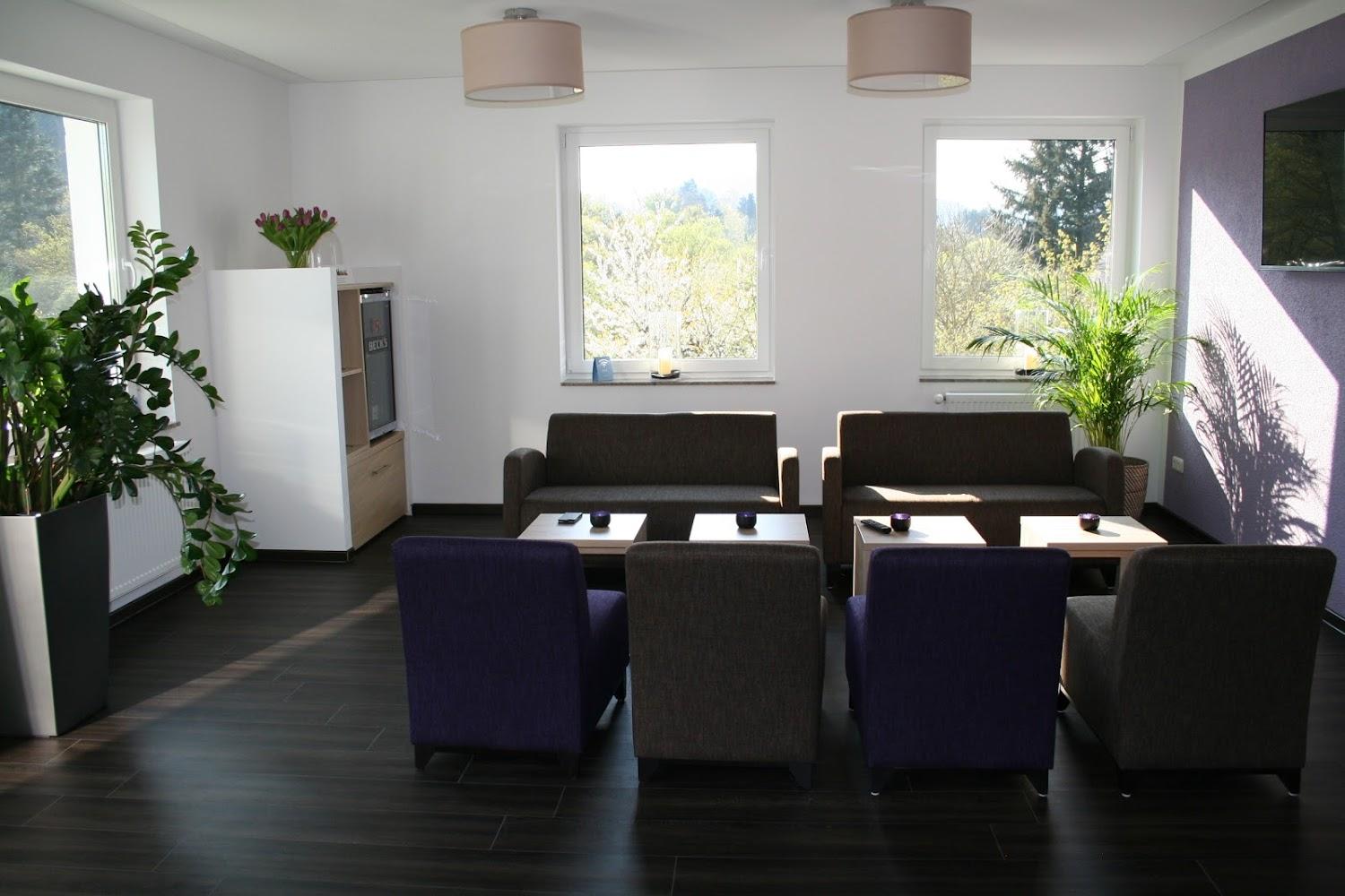 Cover Image for Lahn Hotel