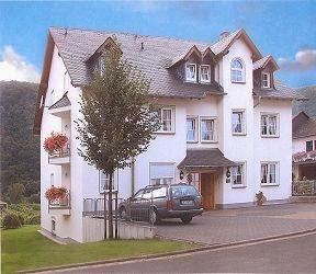 Cover Image for Weingut & Gästehaus Dernst