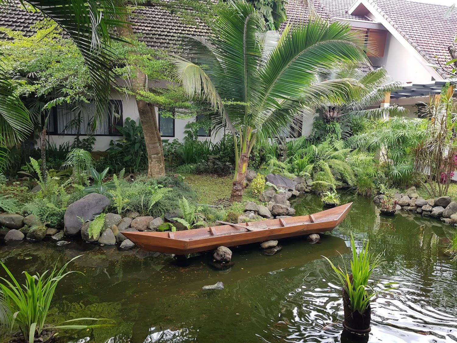 Cover Image for Aliyana Hotel & Resorts