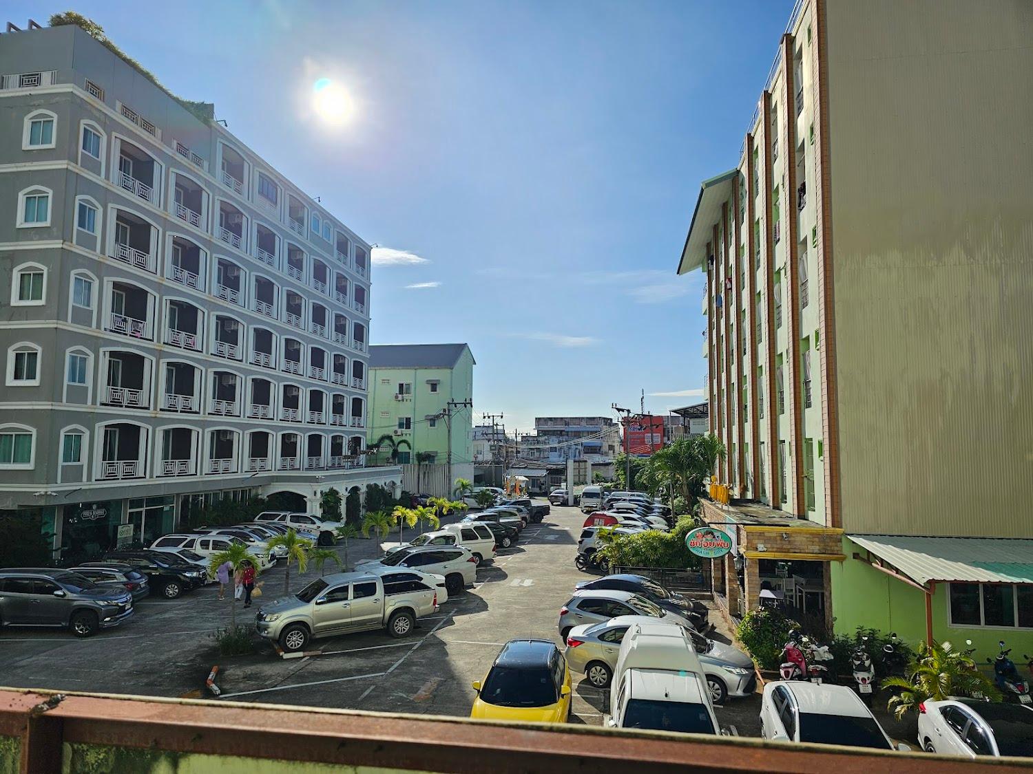 Cover Image for บ้านปอ เมืองภูเก็ต