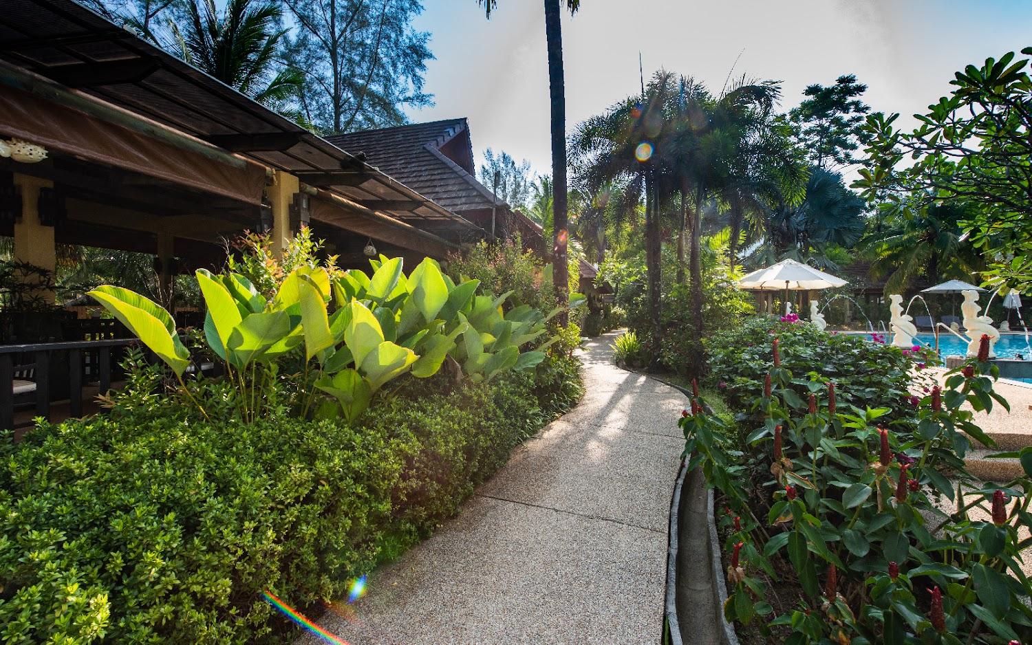 Cover Image for Nang Thong Beach Resort