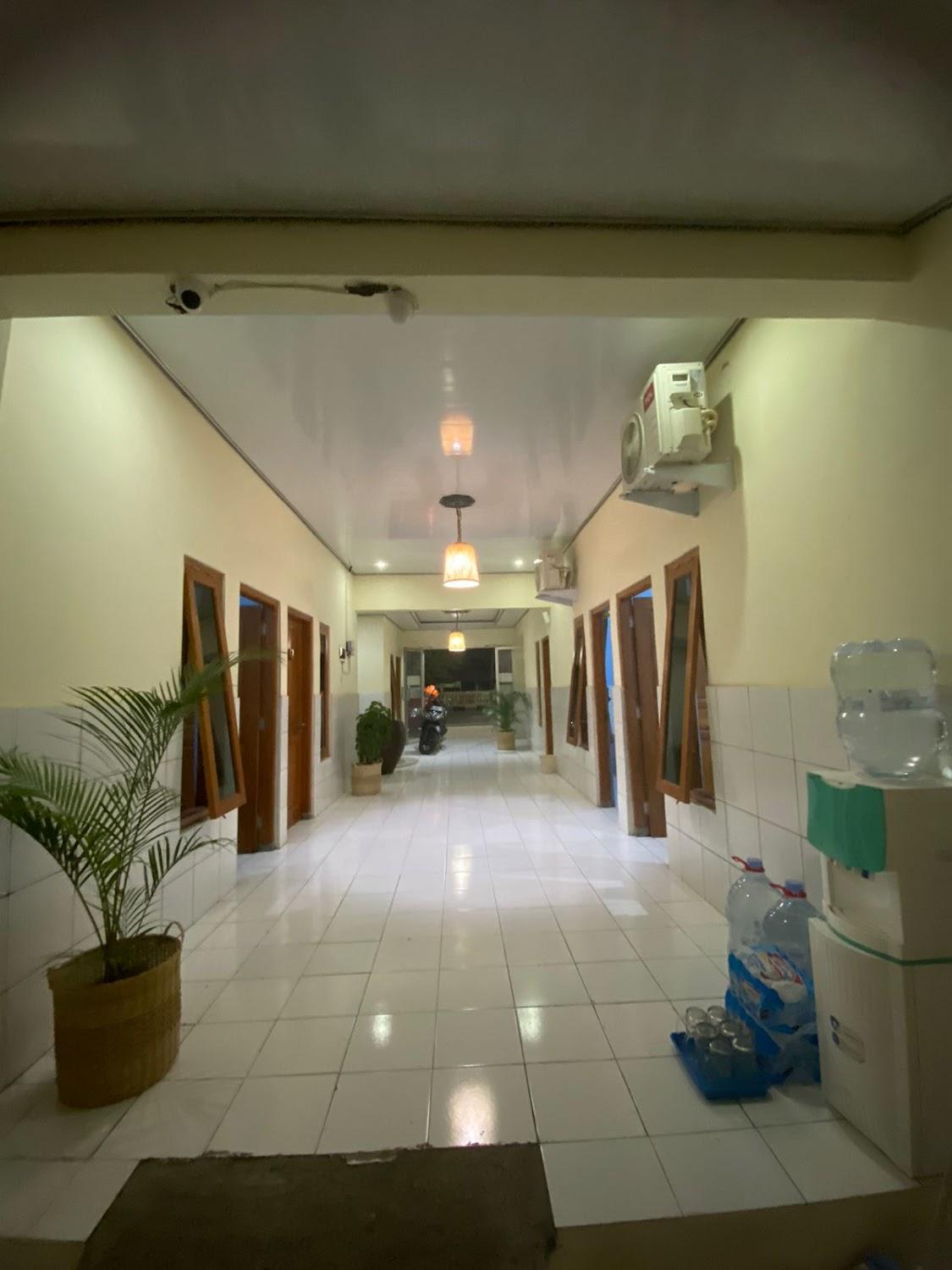 Cover Image for Hotel Mawar 2