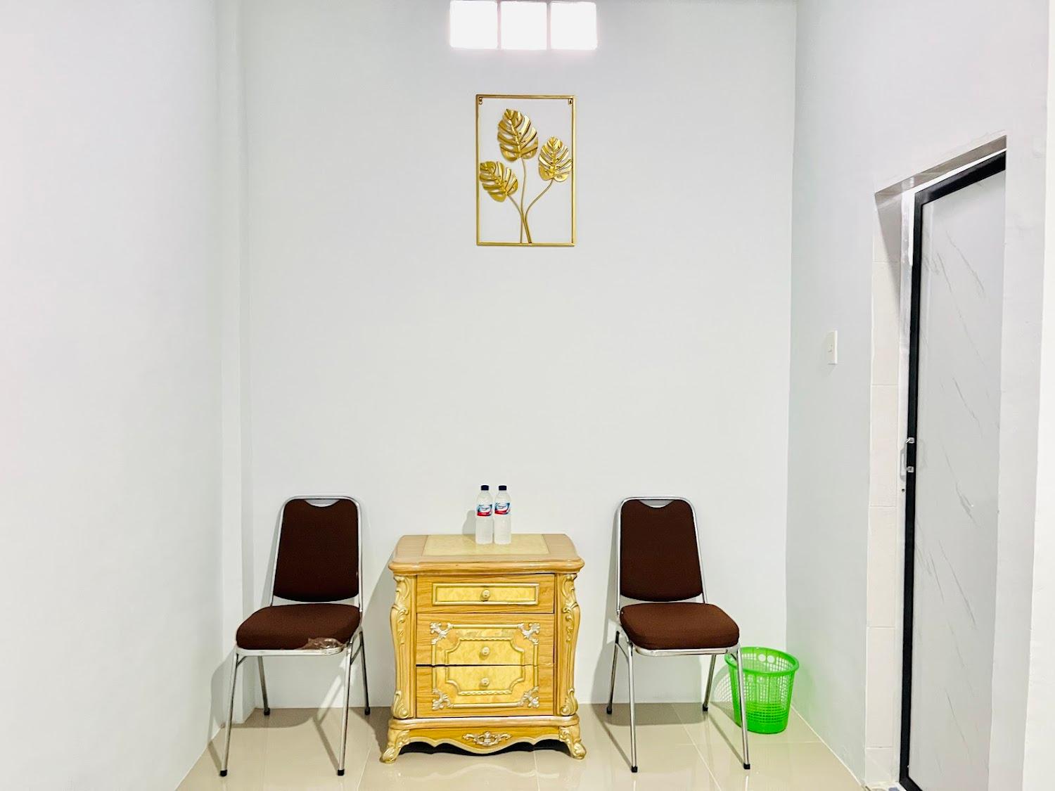 Cover Image for RedDoorz @ MG House Siantar Timur