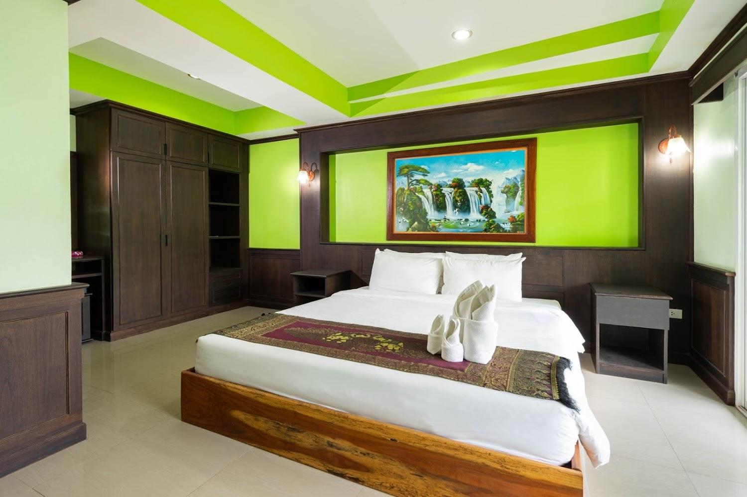 Cover Image for โรงแรมไฮโซเพลส Hisoplace Hotel