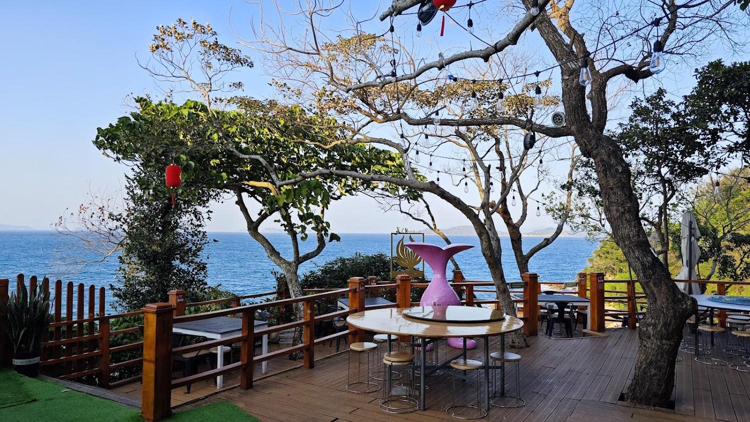 Cover Image for 鹿鸣嘴山庄