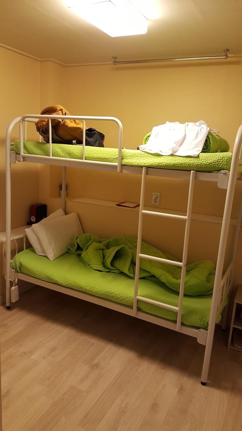Cover Image for Girls Generation Hostel