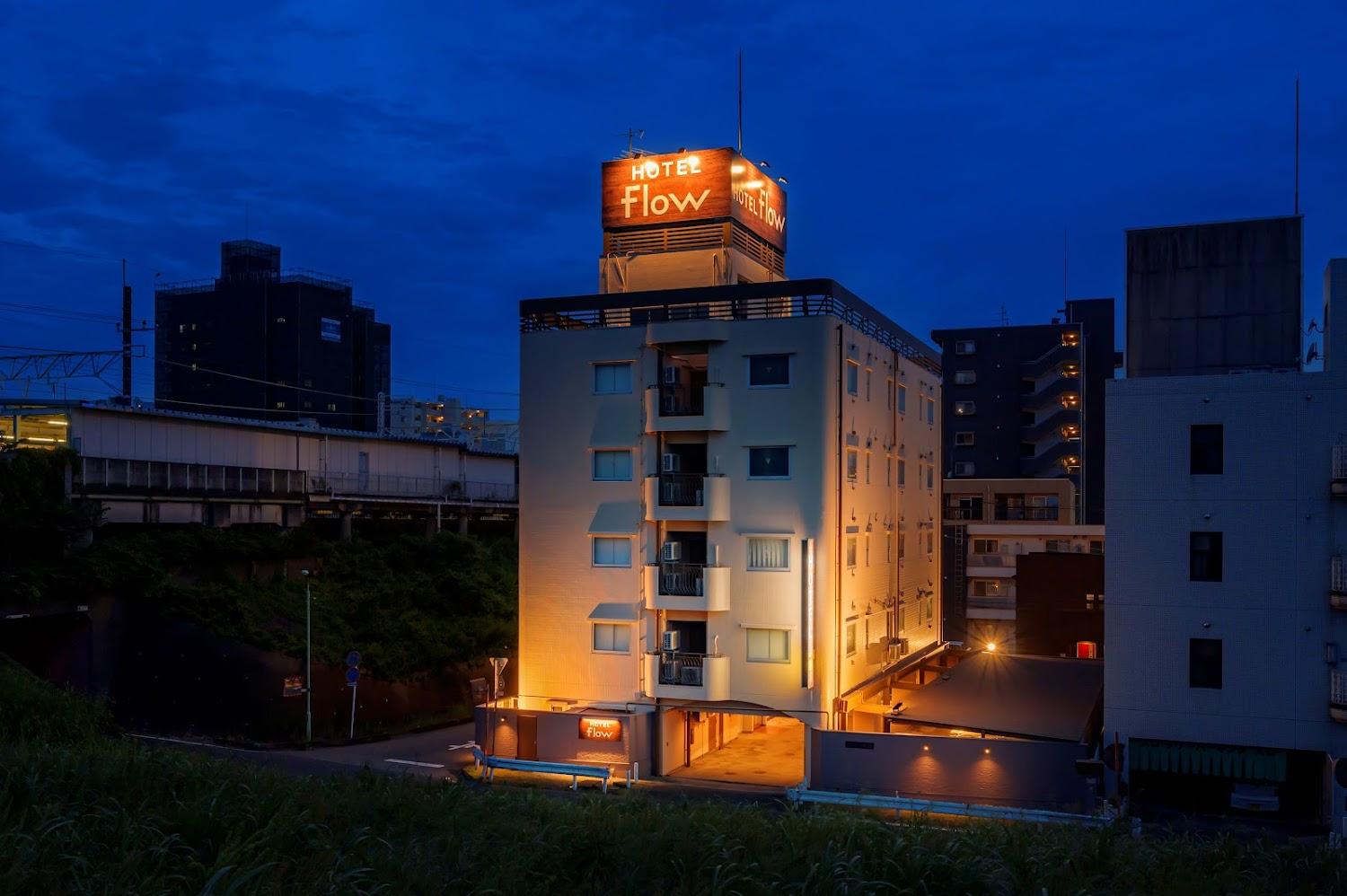 Cover Image for Hotel Flow