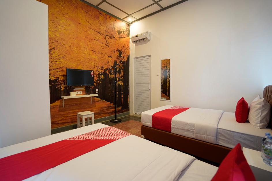 Cover Image for Nawangwulan Guest House