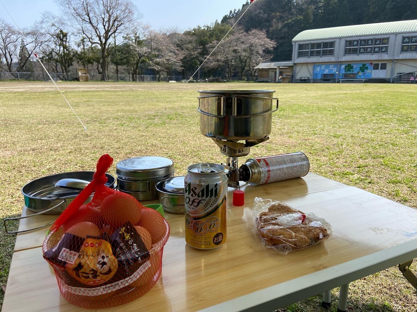 Cover Image for 熊本 チルミツ Chill-Out Campfield MITSUKAWA Groundサイト(校庭)・サウナコテージ オートキャンプ場 | ソロキャンプ