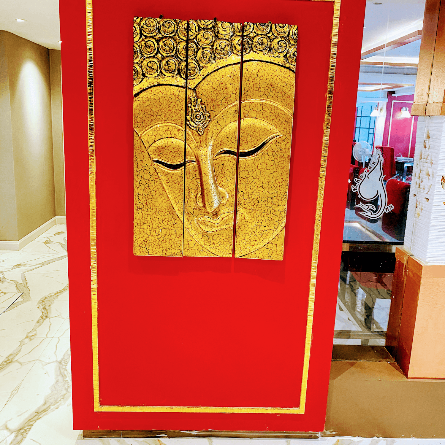 Cover Image for Ảnh At a glance