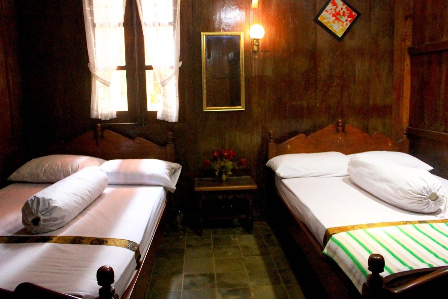Cover Image for Joglo Mbah Guru Homestay - Villa