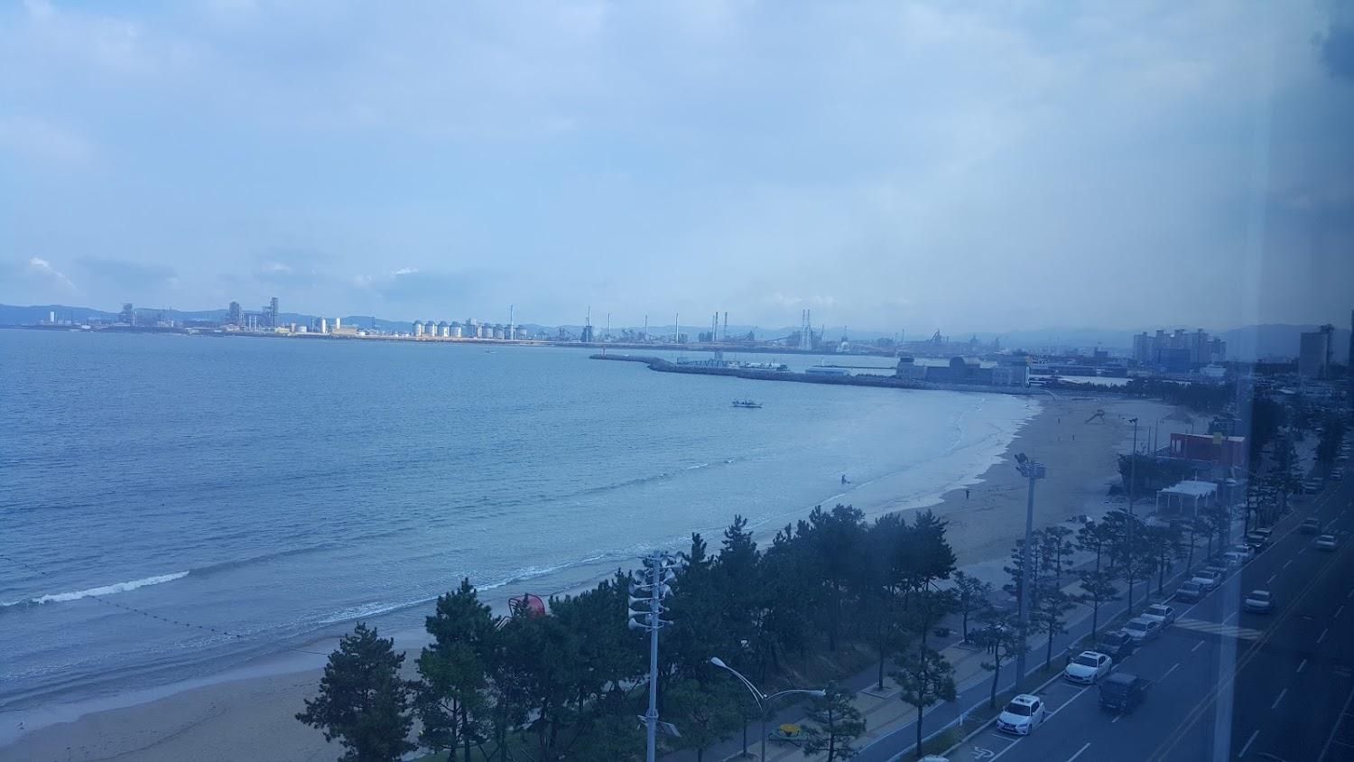Cover Image for CF모텔