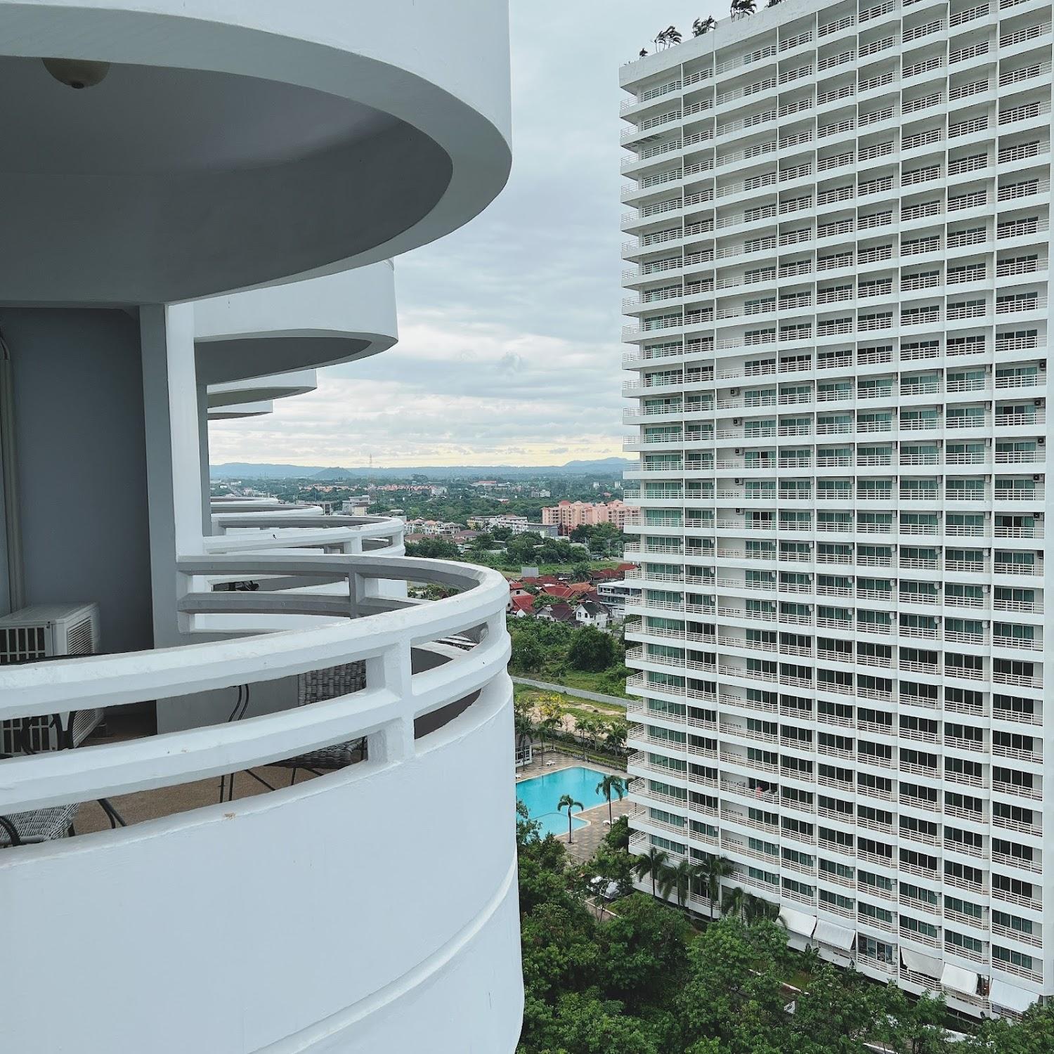 Cover Image for D Varee Jomtien Beach Pattaya Hotel