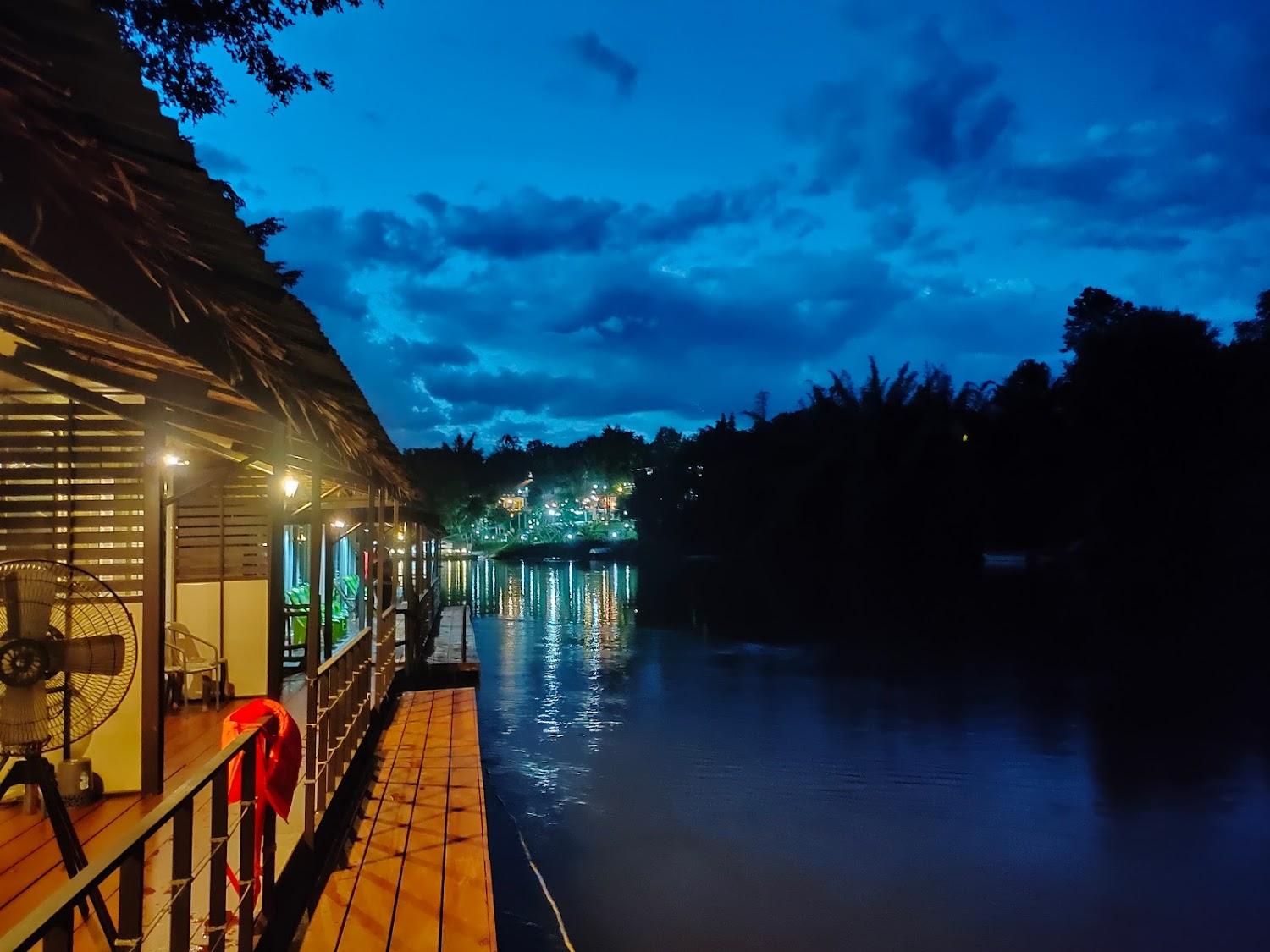 Cover Image for Non Lane at Baan Ploypratharn