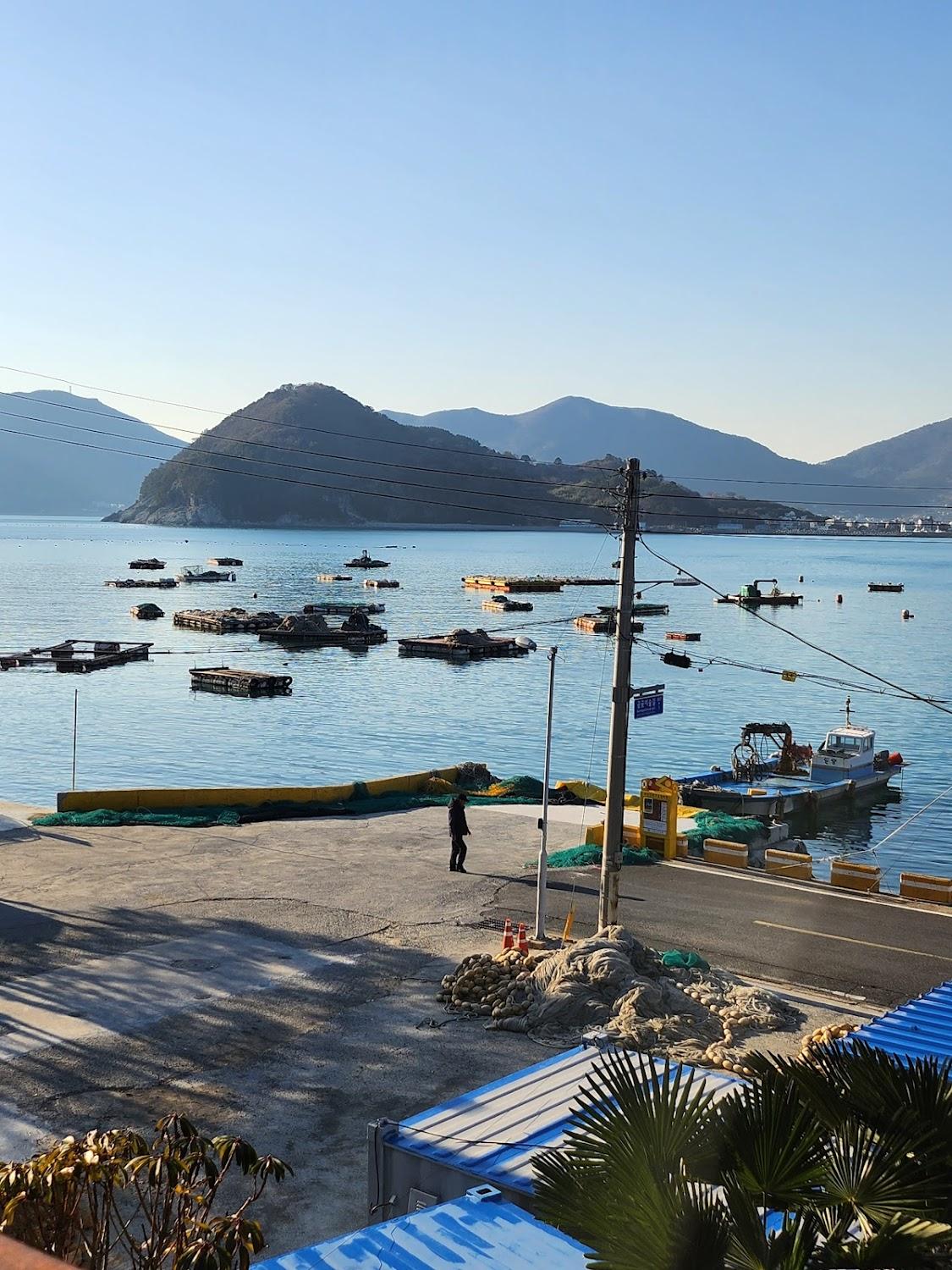Cover Image for 비취마루펜션