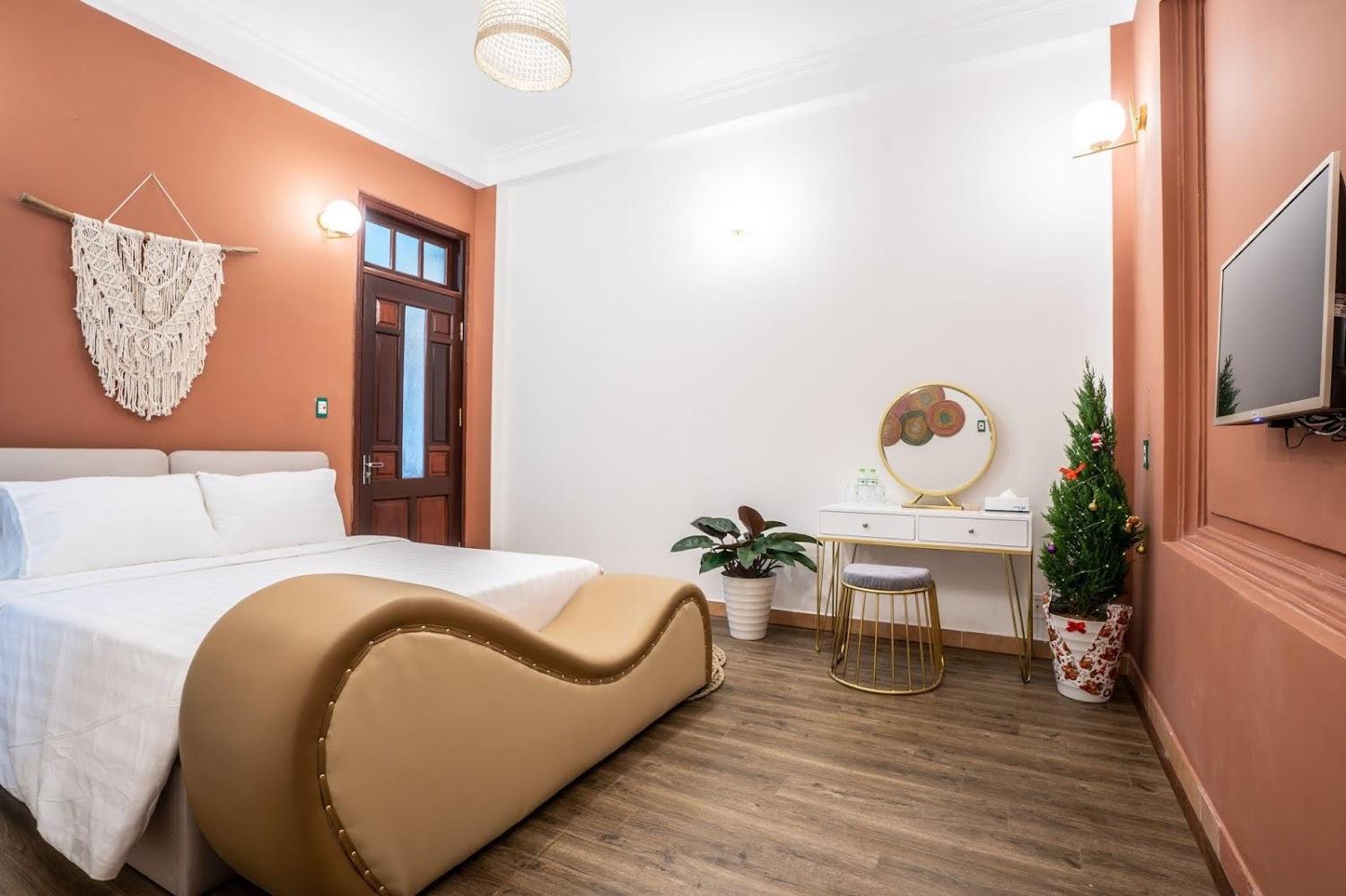 Cover Image for My Hotel Hoàng Cầu