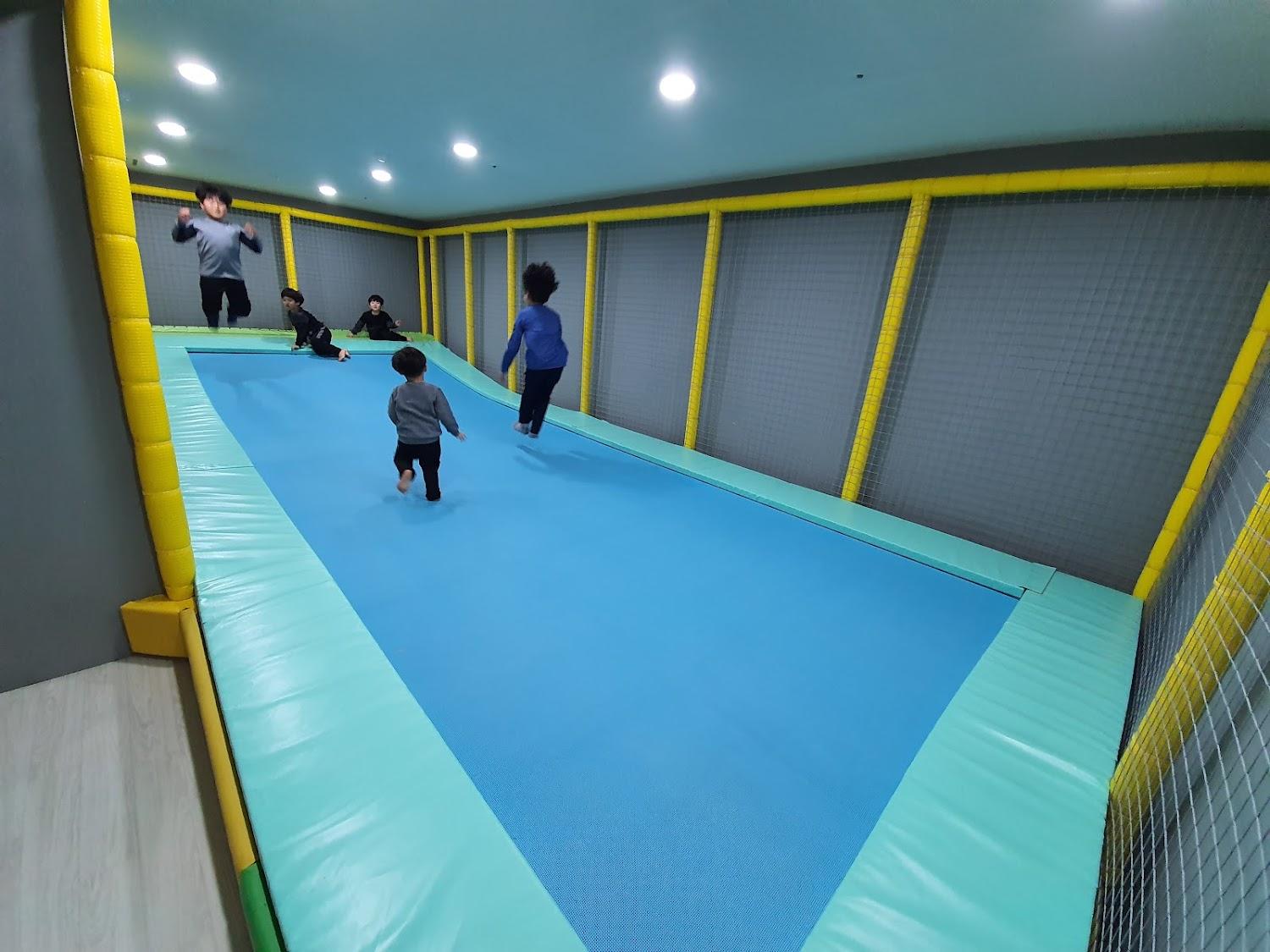 Cover Image for Kids Stay Hotel in Bugok