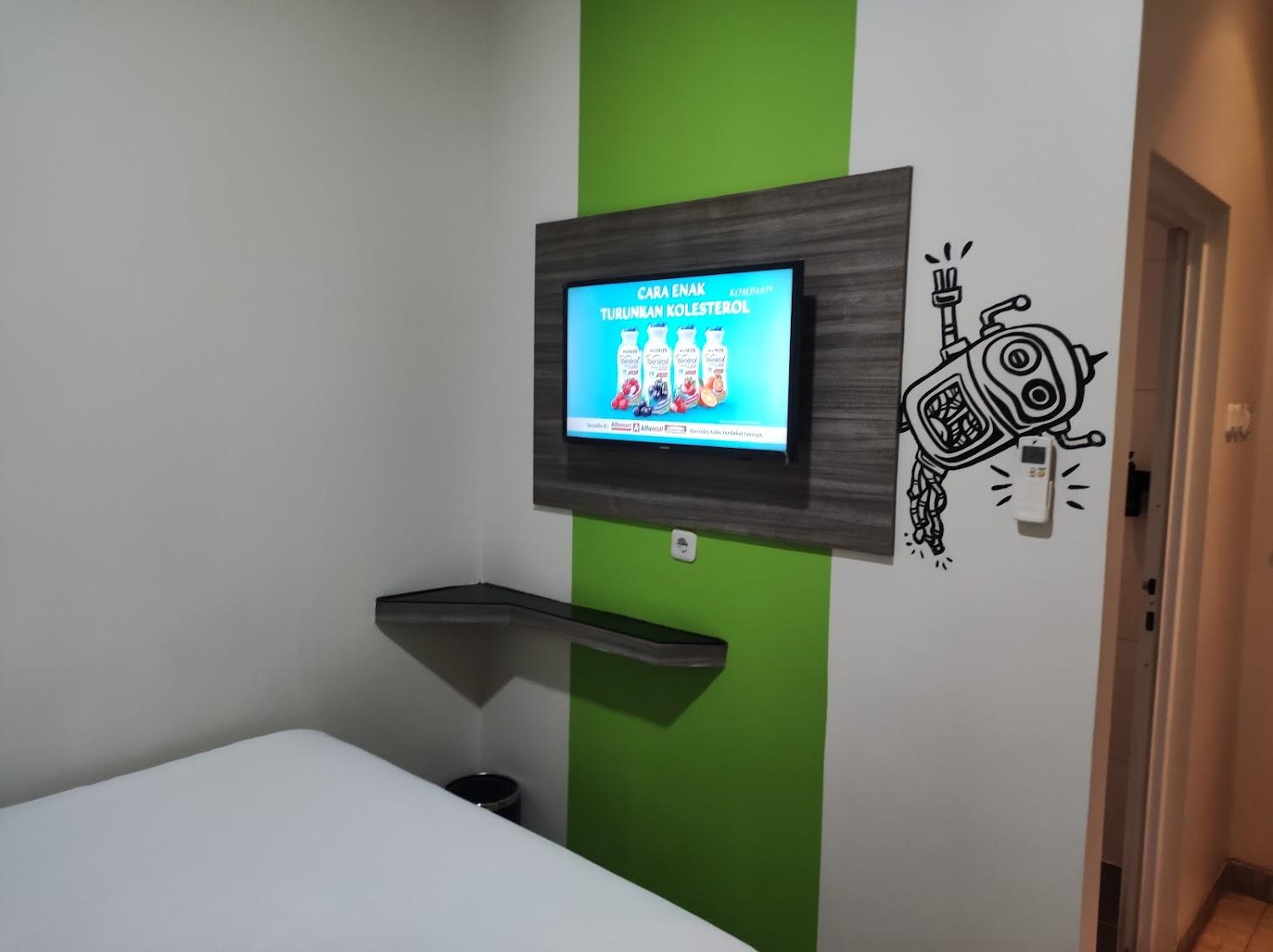 Cover Image for Bold Hotel