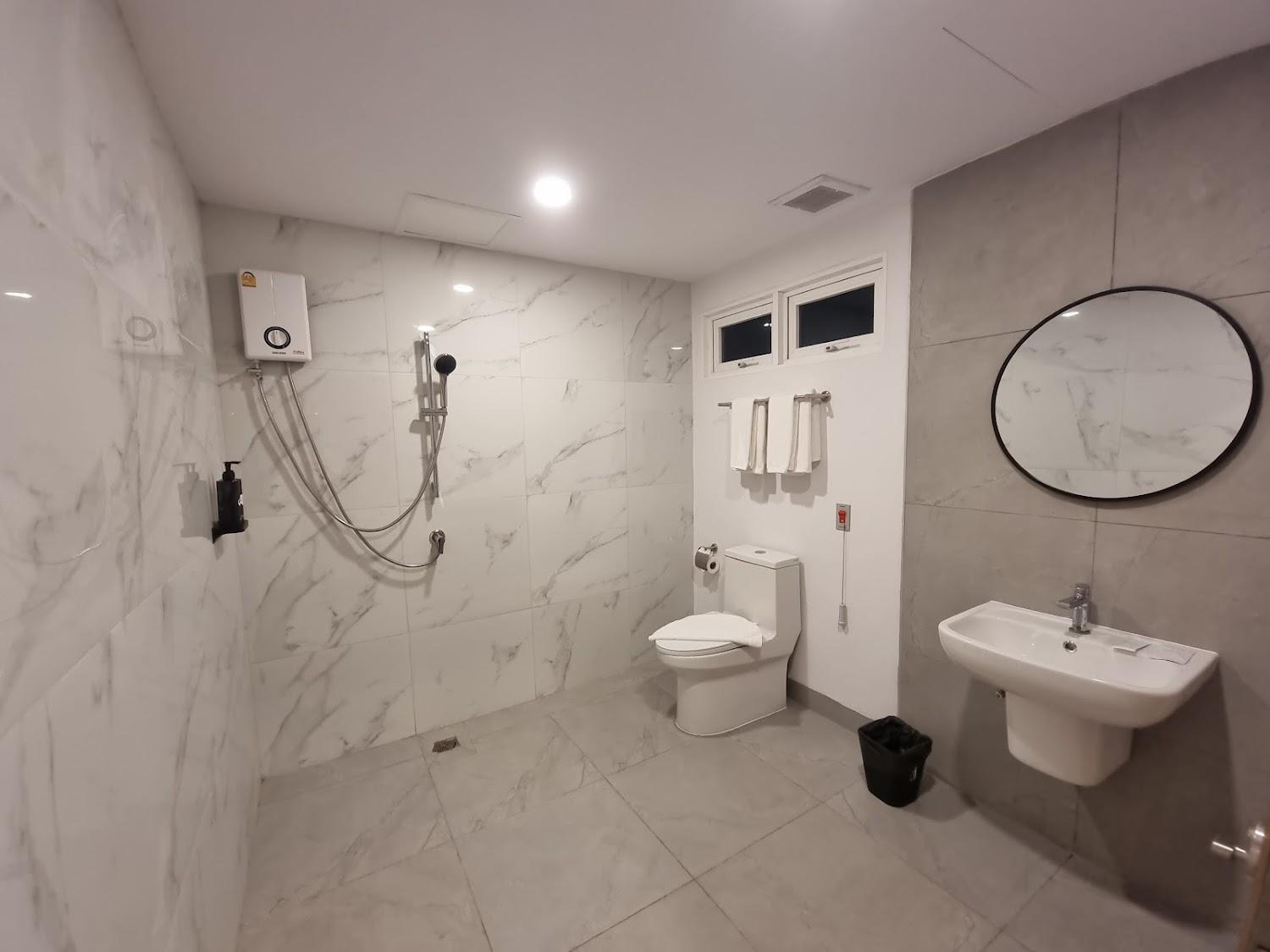 Cover Image for PLAAI Plus Hotel, Bowin