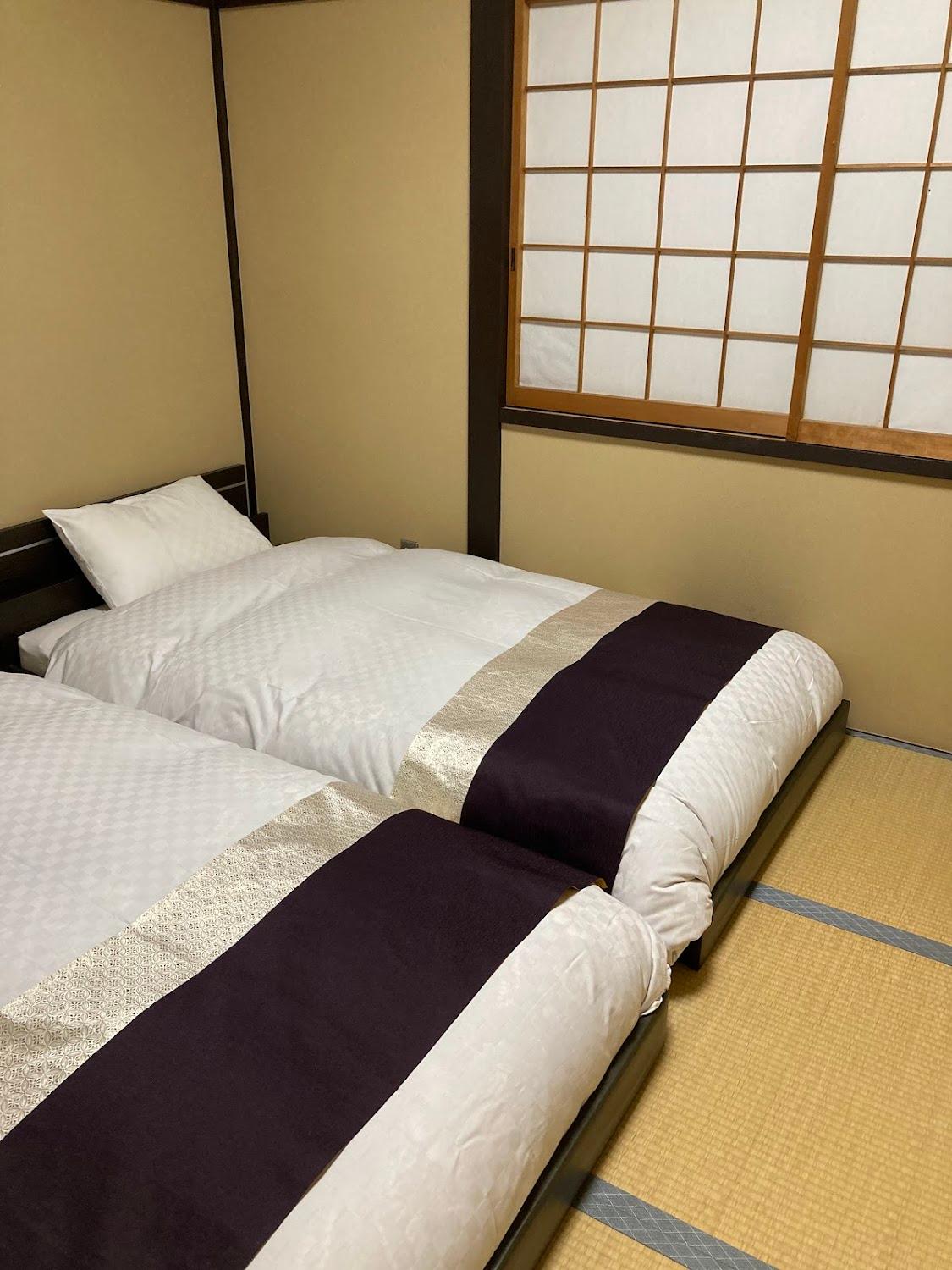 Cover Image for Rinn Yasaka Kodaiji