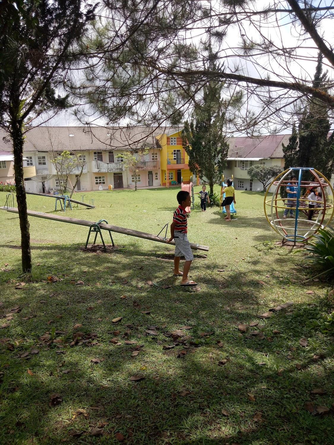 Cover Image for Villa Bukit Indah