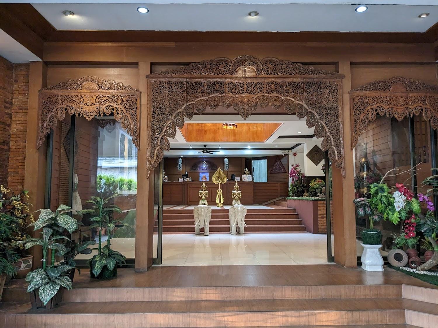 Cover Image for B2 Chang Phueak Gate Premier Hotel