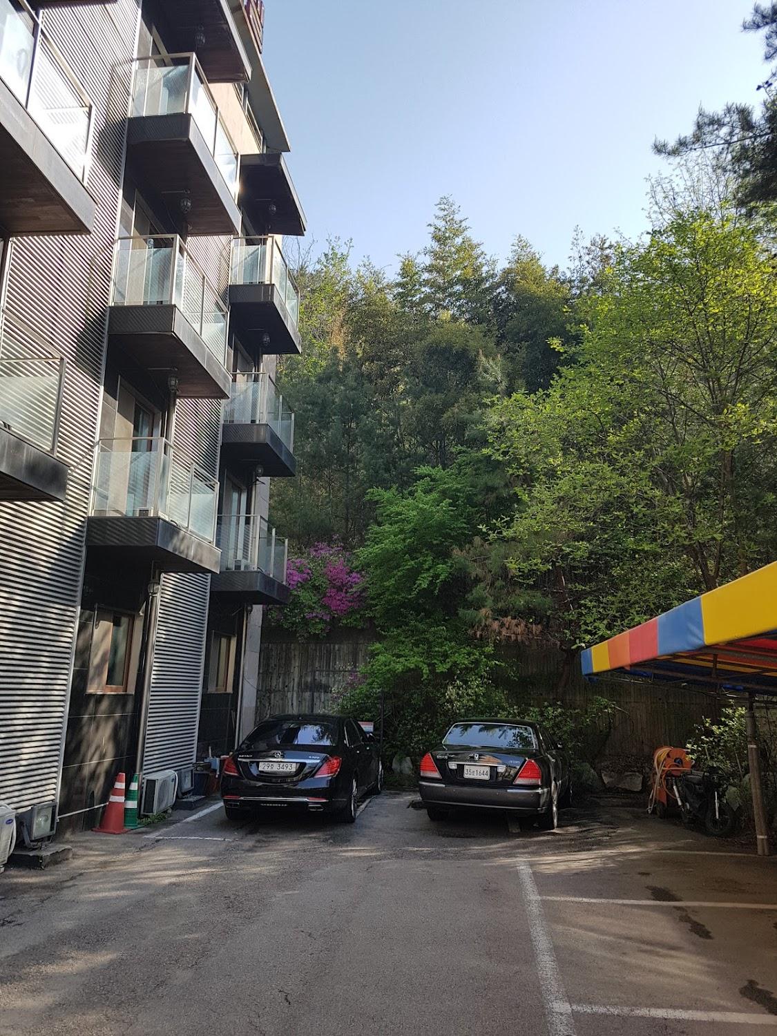 Cover Image for 아이비모텔