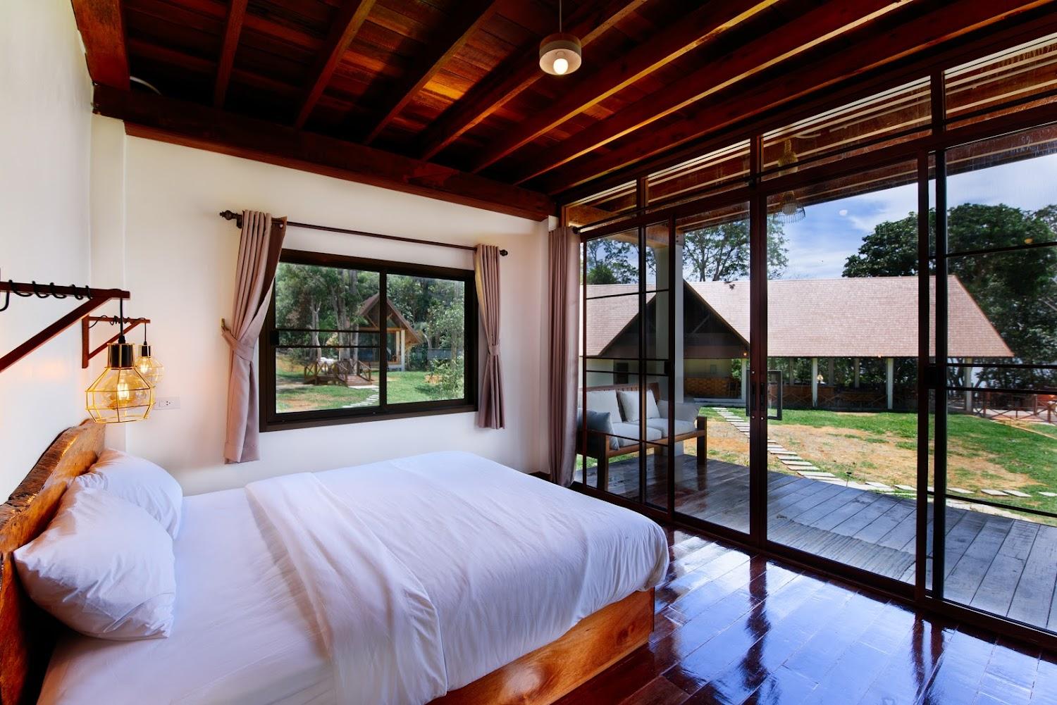 Cover Image for Phayamas Private Beach Resort and Island Brew - Adults Only