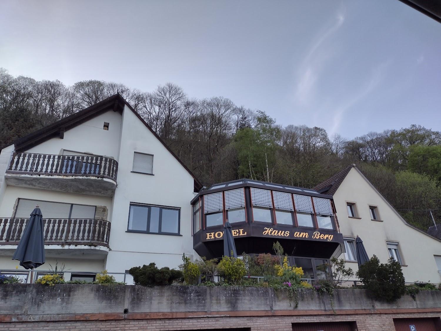 Cover Image for Hotel Haus am Berg