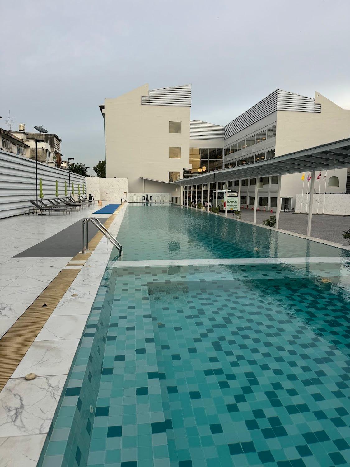 Cover Image for S Ram Leisure Hotel