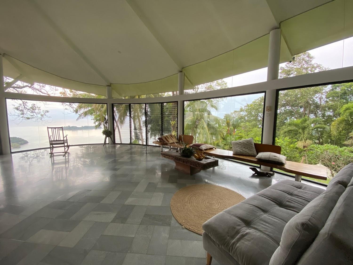 Cover Image for Air Manis Hill Residence