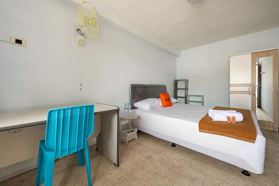 Cover Image for KoolKost @ Jalan Raya Langsep (Minimum Stay 30 Nights)