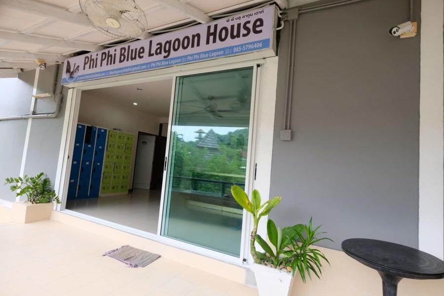 Cover Image for Phi Phi Blue Lagoon