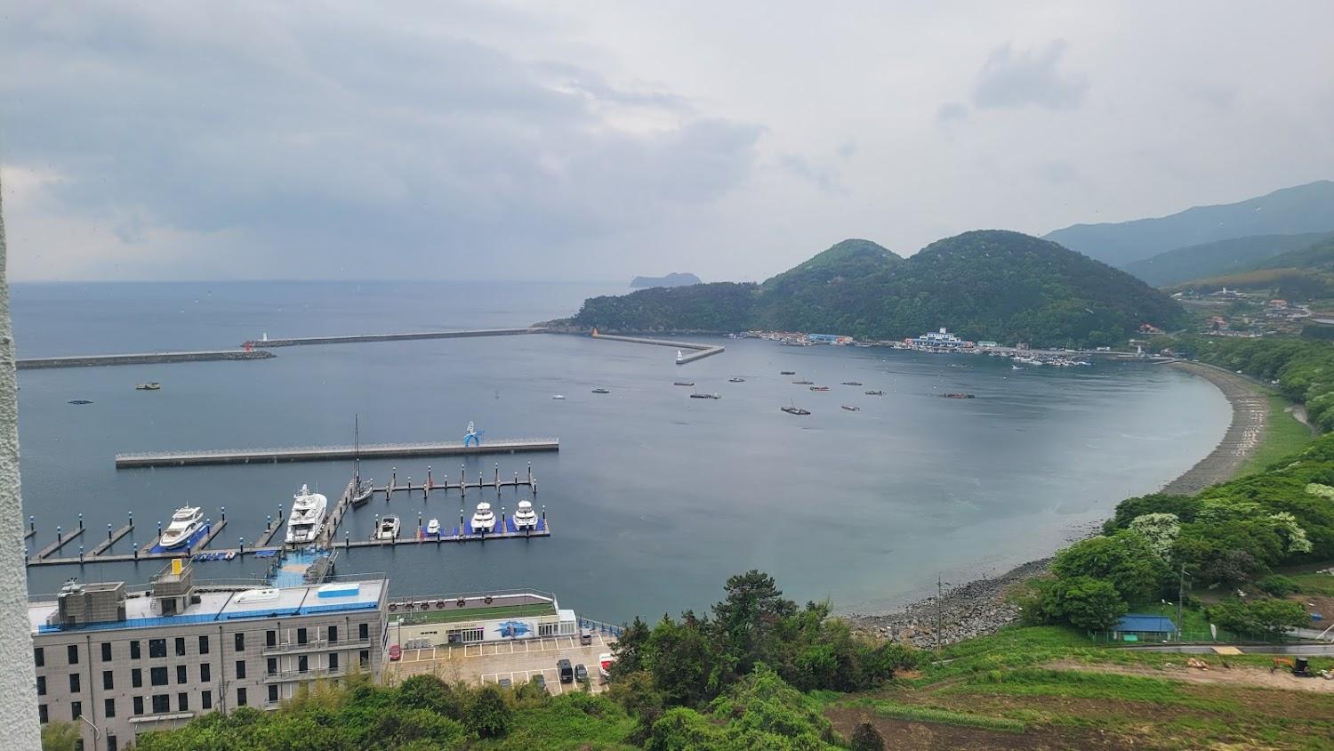 Cover Image for Namhae Season Tourist Hotel
