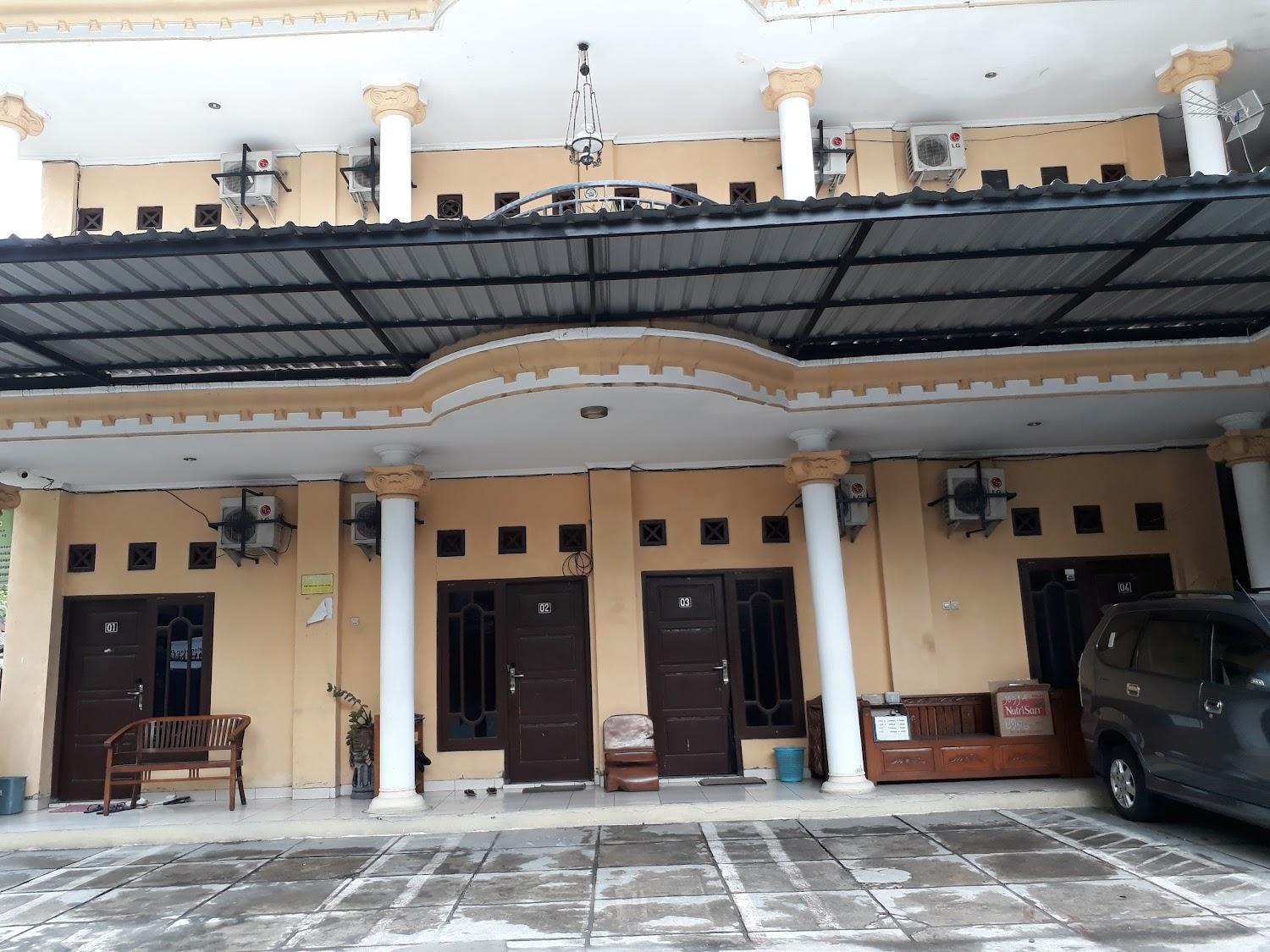 Cover Image for Wisma 2000 Tiga Kinanthi 15